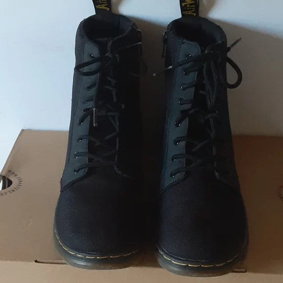 DR MARTENS  boots   size  7 - Picture 4 of 5